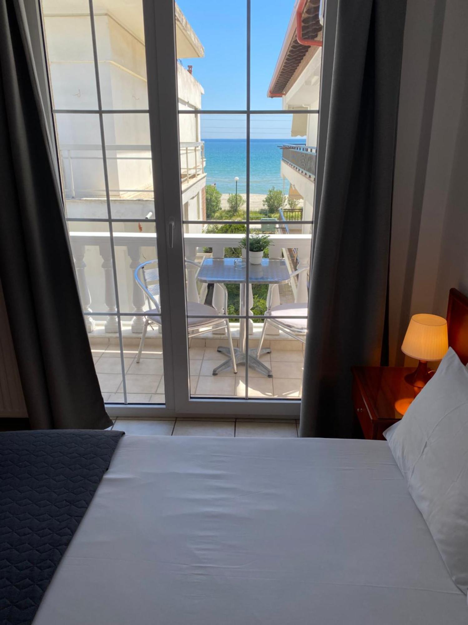Korali Hotel Paralia Katerinis Ngoại thất bức ảnh