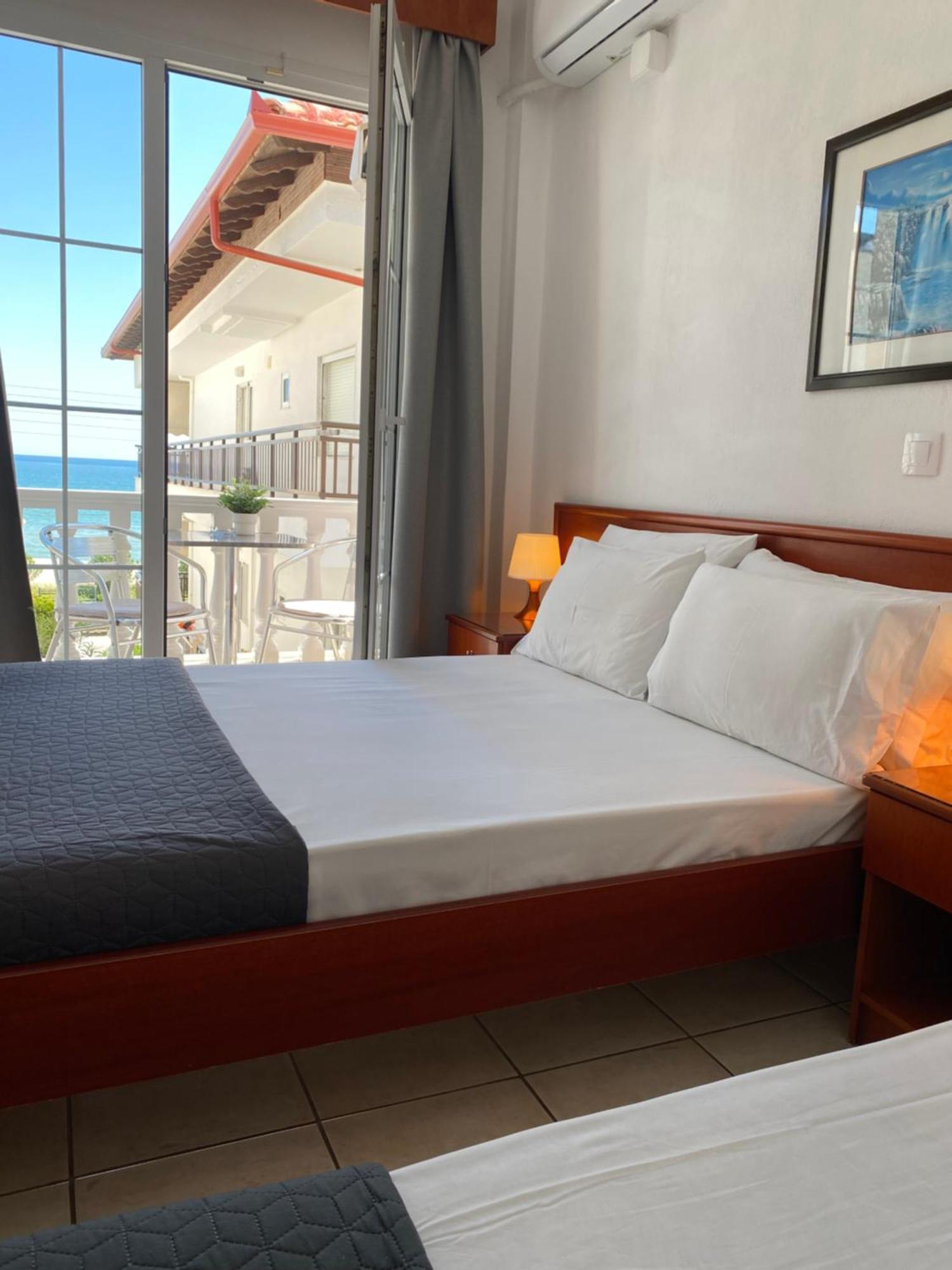 Korali Hotel Paralia Katerinis Ngoại thất bức ảnh