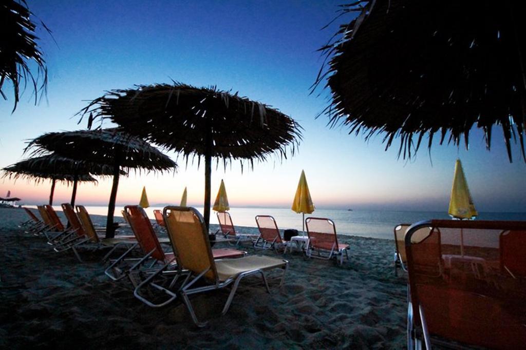 Korali Hotel Paralia Katerinis Ngoại thất bức ảnh